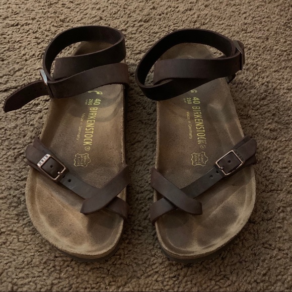 Birkenstock Yara Leather Sandals - Picture 2 of 6